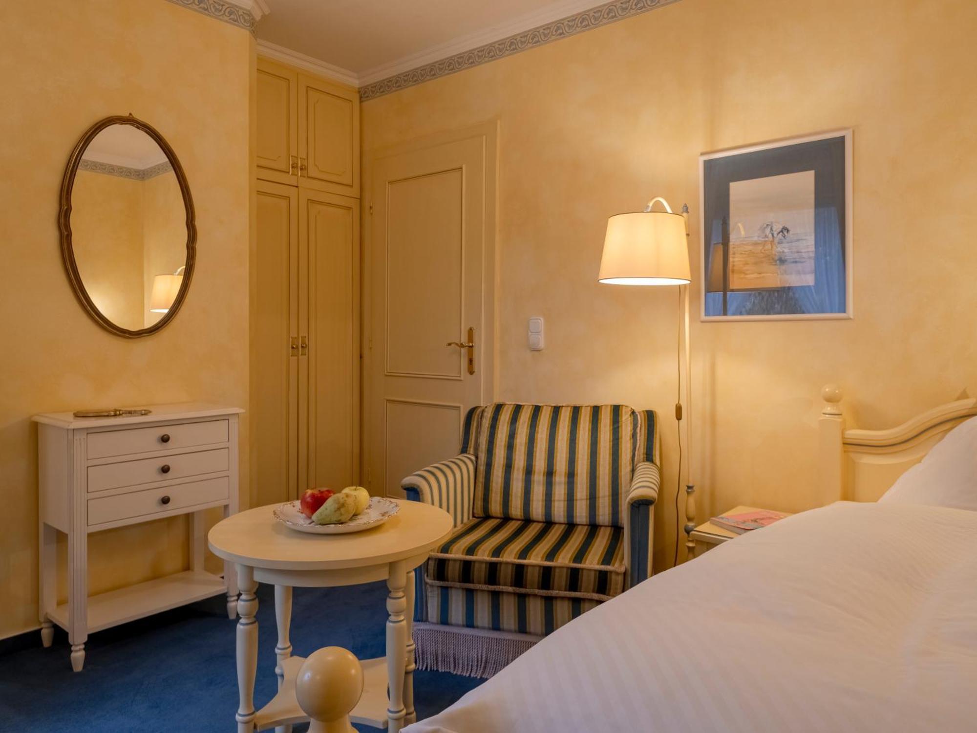 Hotel Wiesbaden Wenningstedt-Braderup Bagian luar foto